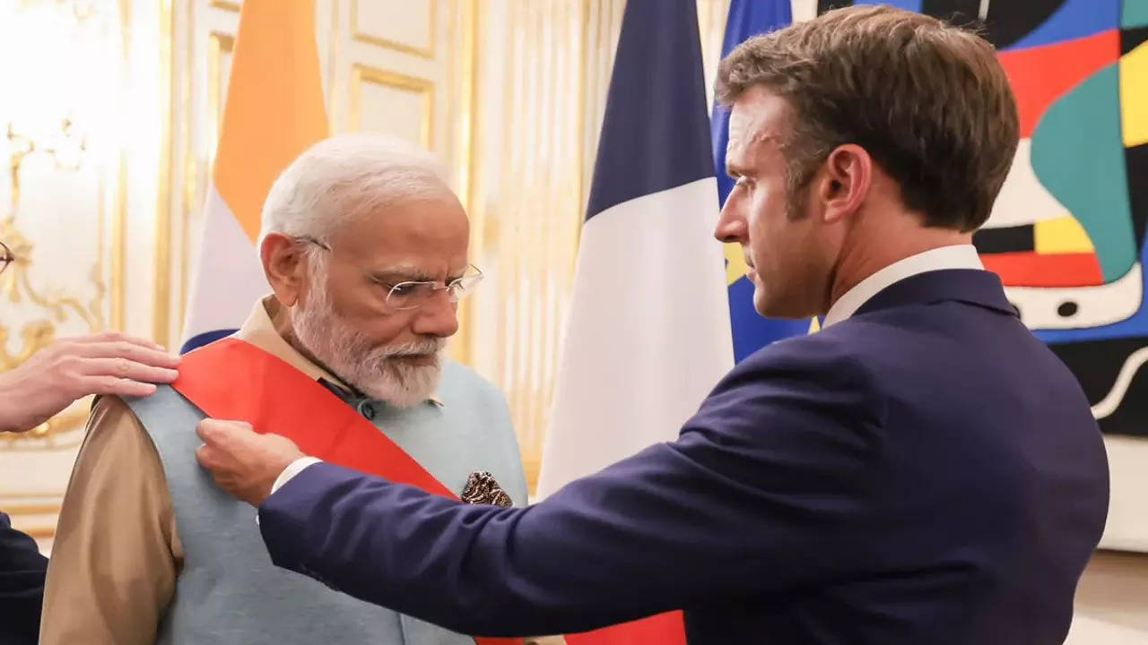 Narendra Modi, French award