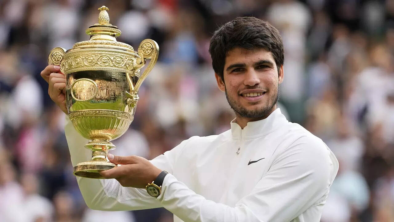 Wimbledon 2023 winner Carlos Alcaraz retains top spot in latest ATP