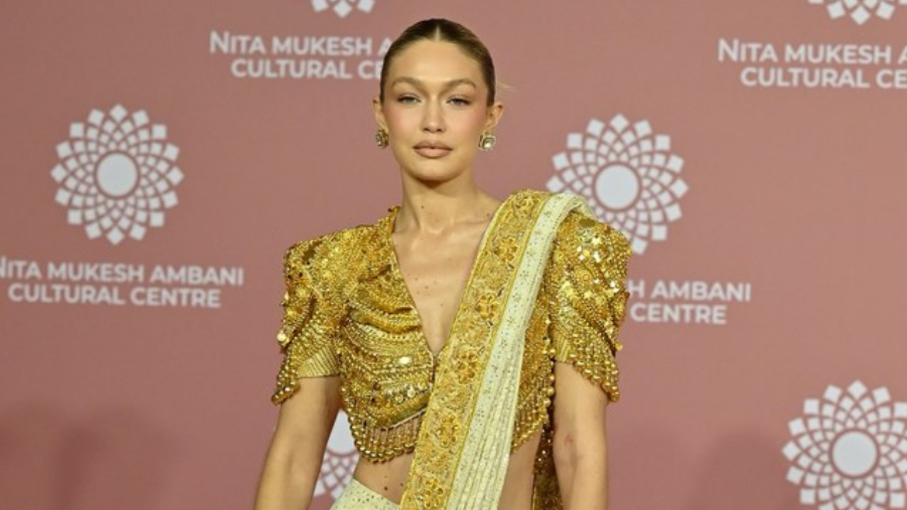 Gigi Hadid Arrested: एयरपोर्ट पर गिगी हदीद के बैग में बरमाद हुआ गांजा, भारी जुर्माना भरने के बाद हुई रिहा