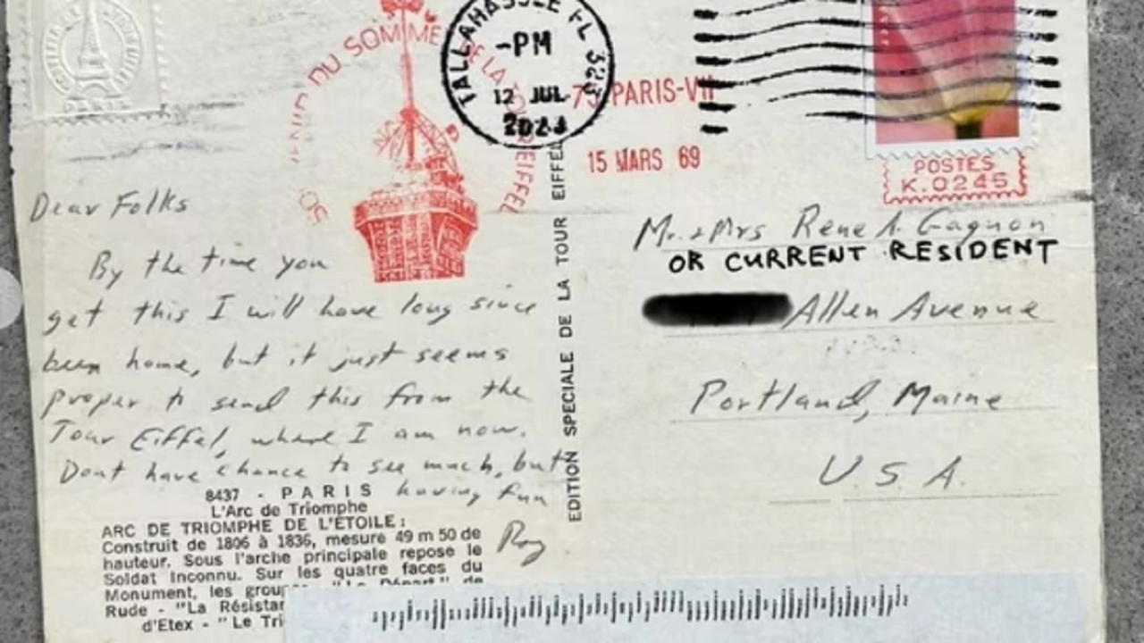 ​Ajab Gajab, Trending News, Postcard recieved after 54 years