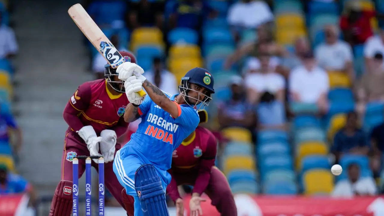 IND vs WI 1st ODI Highlights: भारत ने 5 विकेट से जीता पहला वनडे, गेंदबाजी  में चमके कुलदीप और जडेजा | क्रिकेट News, Times Now Navbharat