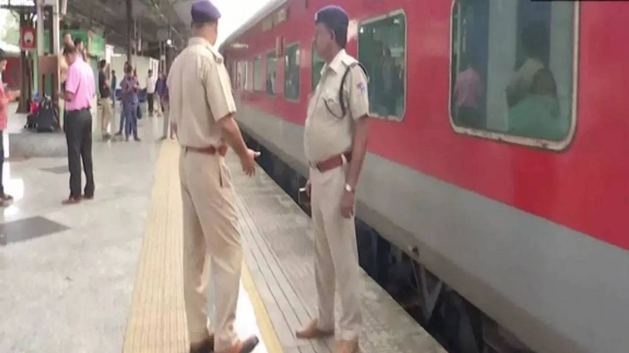 Firing in Train