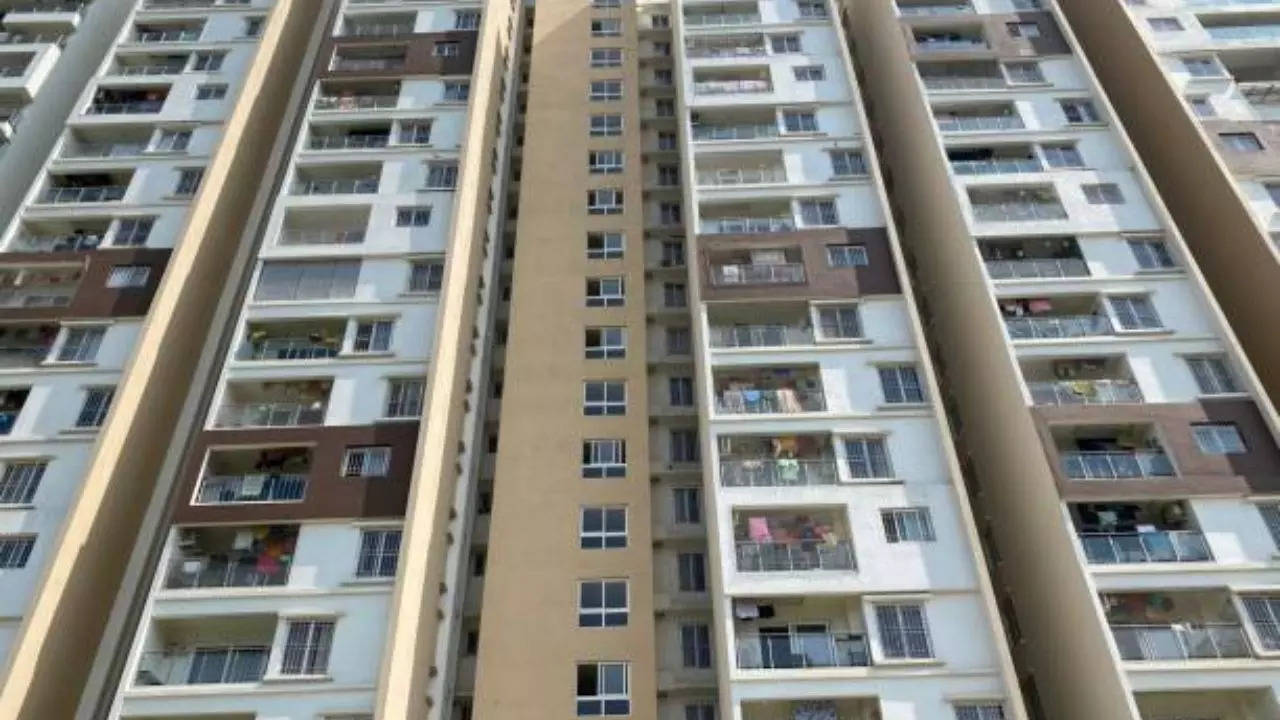 flat in noida