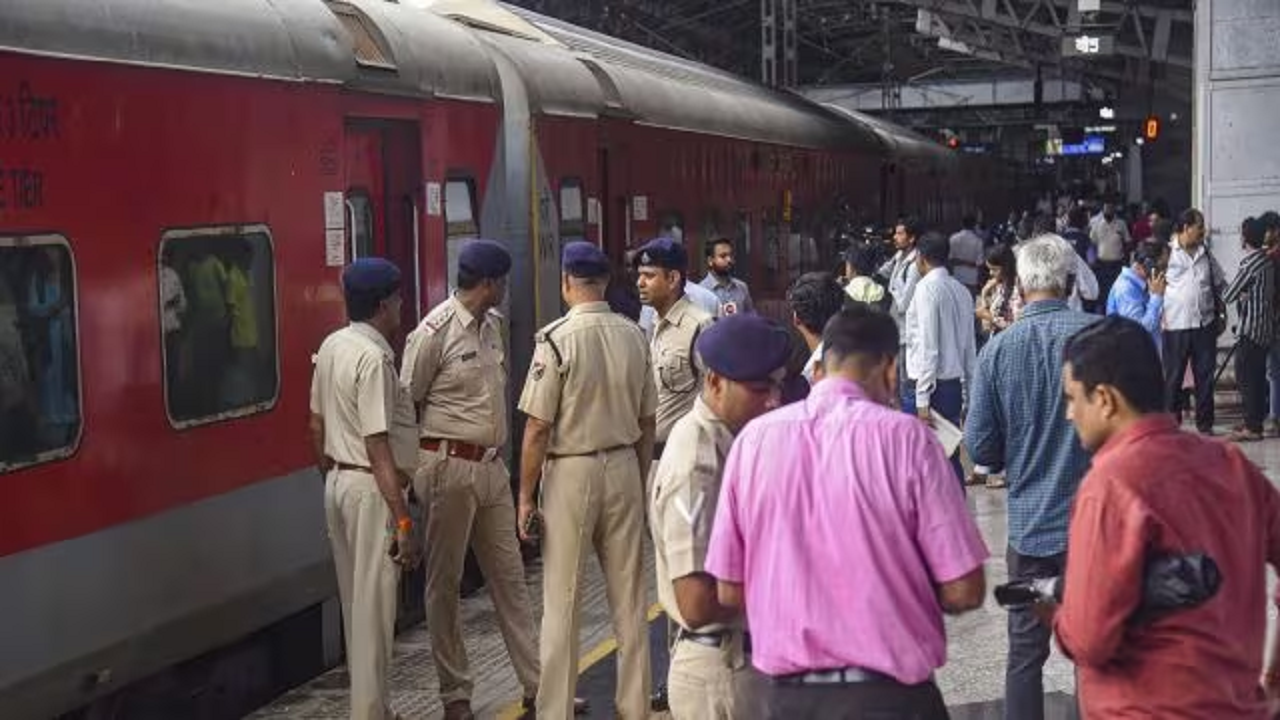 Mumbai Jaipur Train Firing