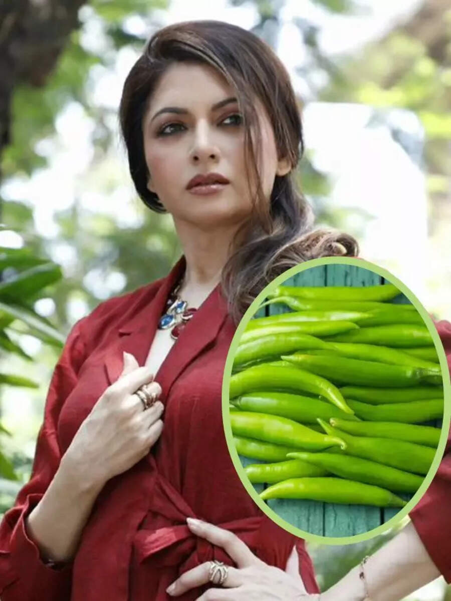 Green Chillies Benefits Hari Mirch ke fayde, Bhagyashree Diet Tips