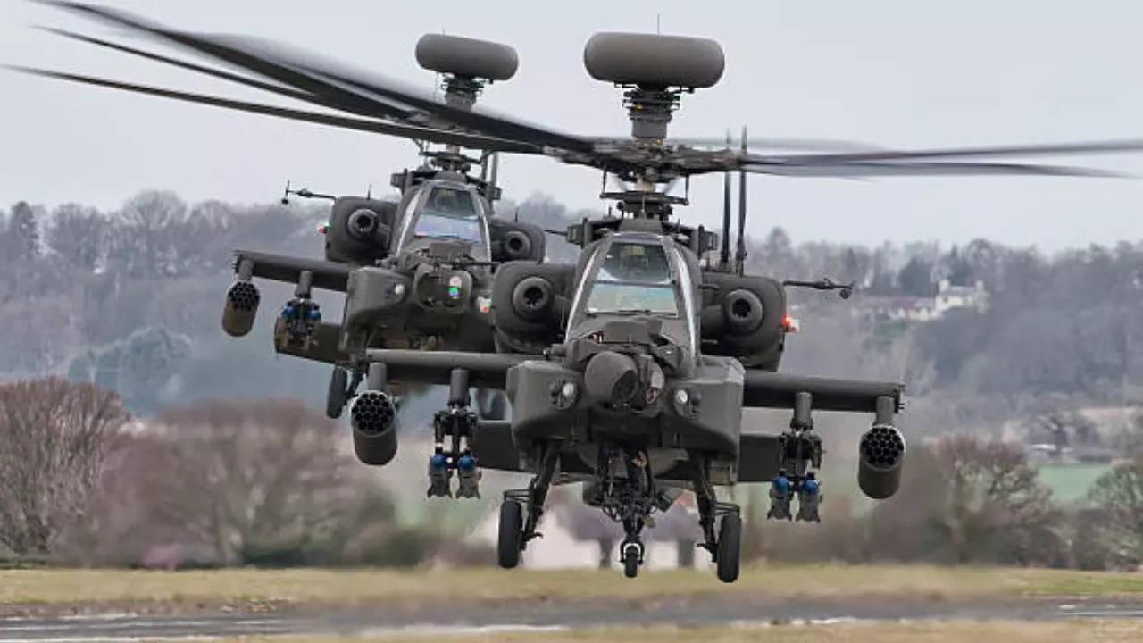 Apache Helicopter