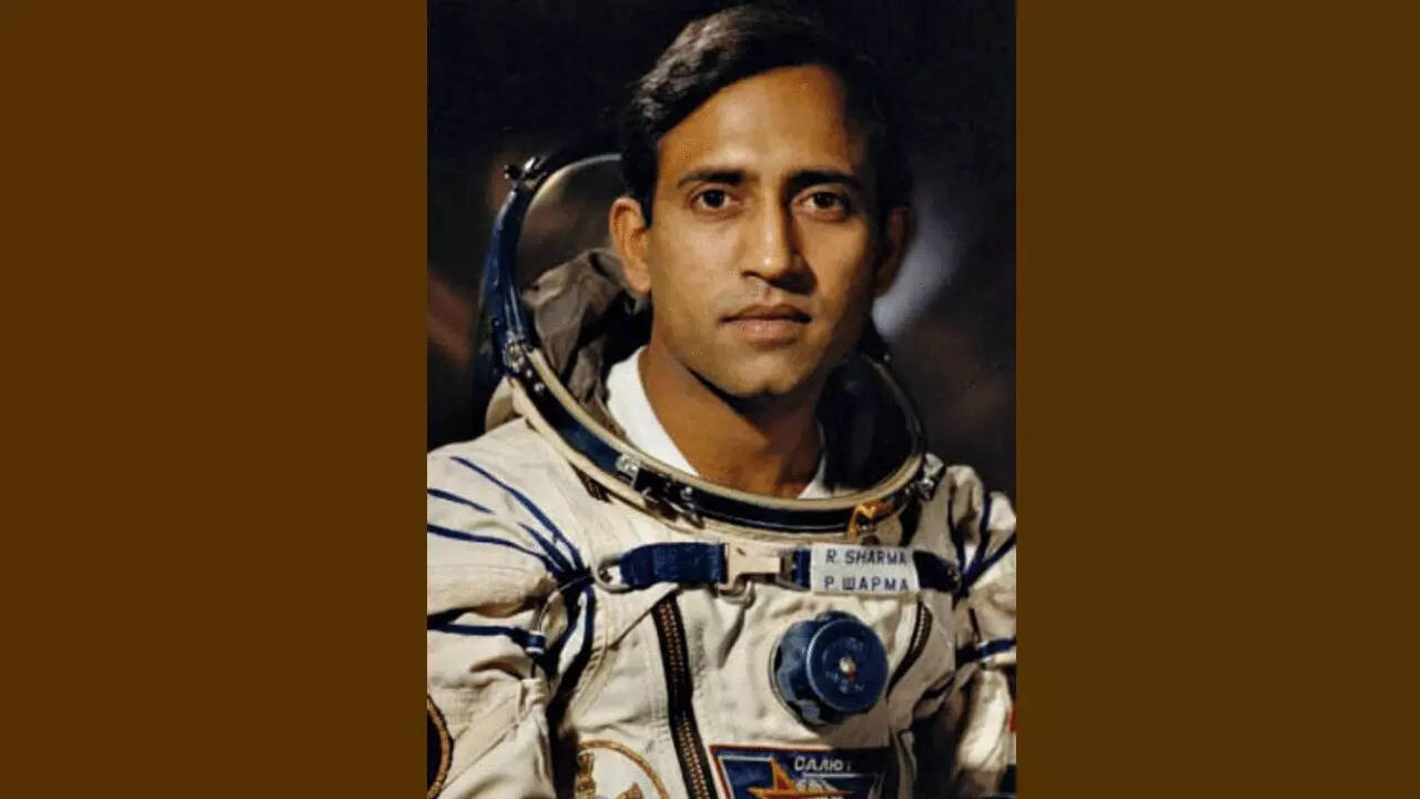 India First Astronaut Rakesh Sharma Says, Expecting successful Landing