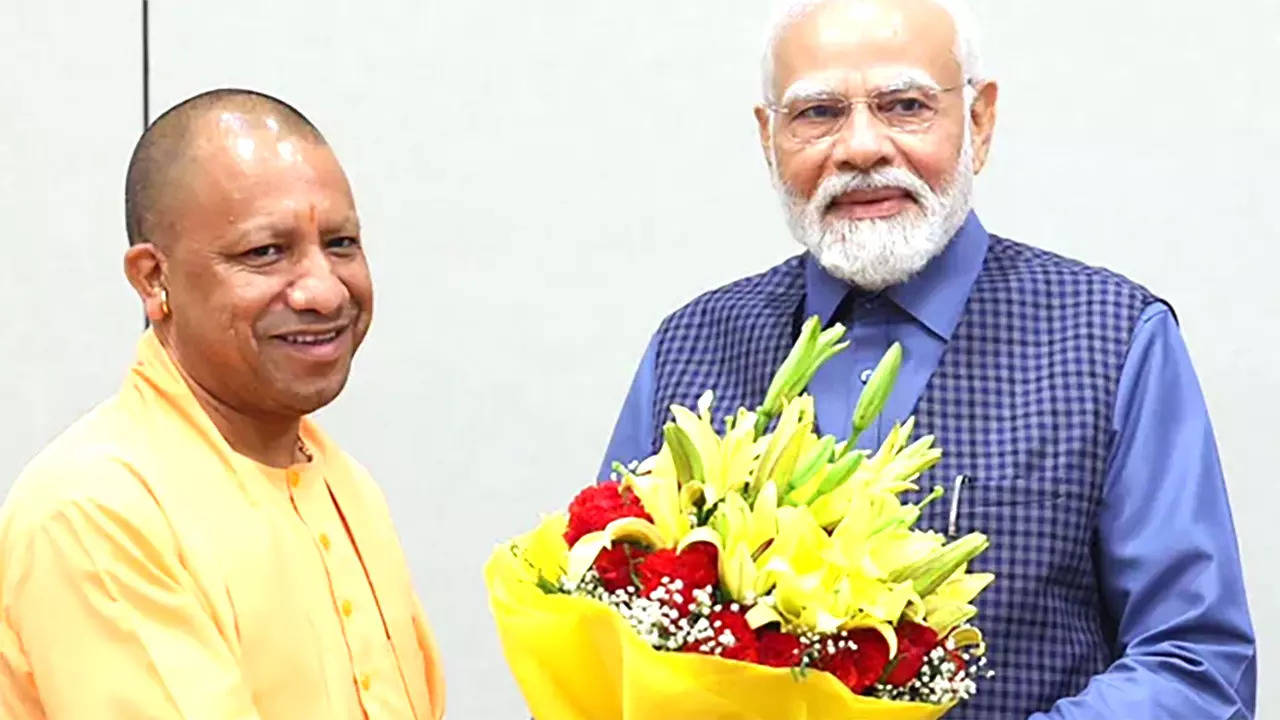 CM YOGI PM MODI MEETING