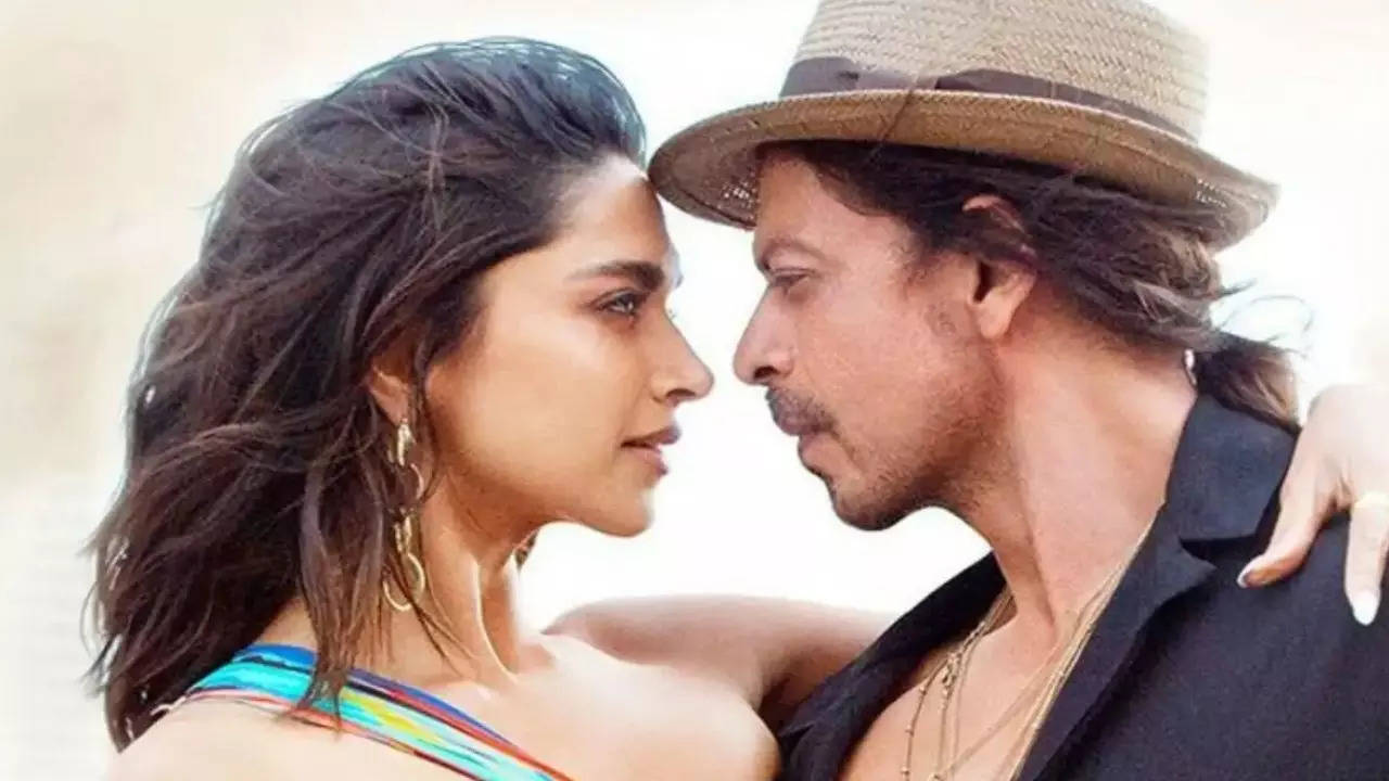 deepika padukone and shahrukh khan