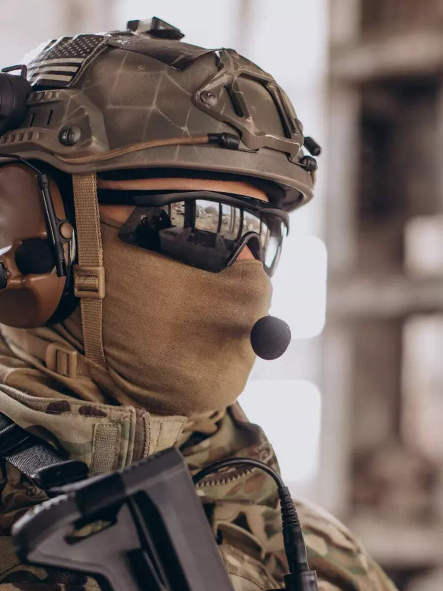 इस देश की मिलिट्री है सबसे पावरफुल, जानें कितने नंबर पर भारत Top 10