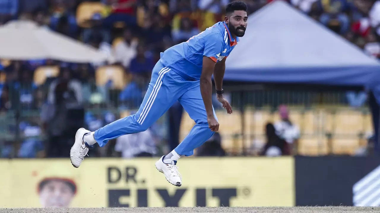 IND vs SL, Mohammed Siraj wickets video