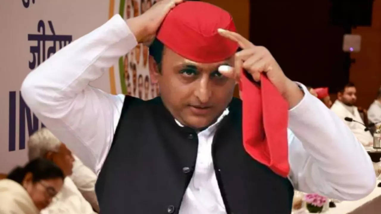 Akhiesh Yadav, INDIA