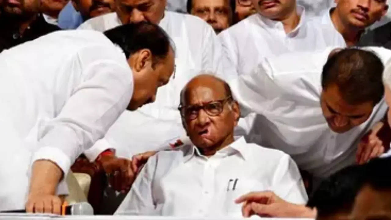 Sharad Pawar Vs Ajit Pawar