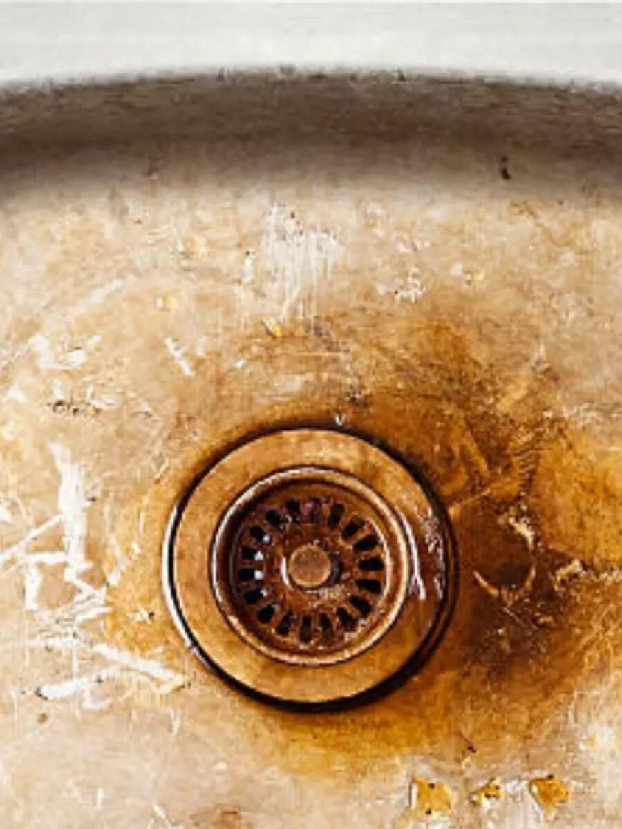 how to clean Dirty kitchen sink home remedies to clean kitchen sink