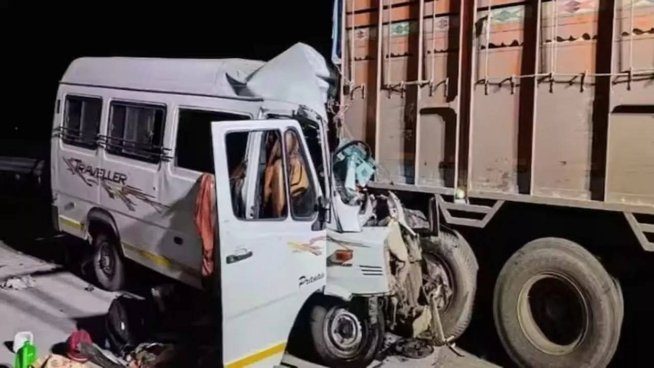 maharashtra Bus Accident