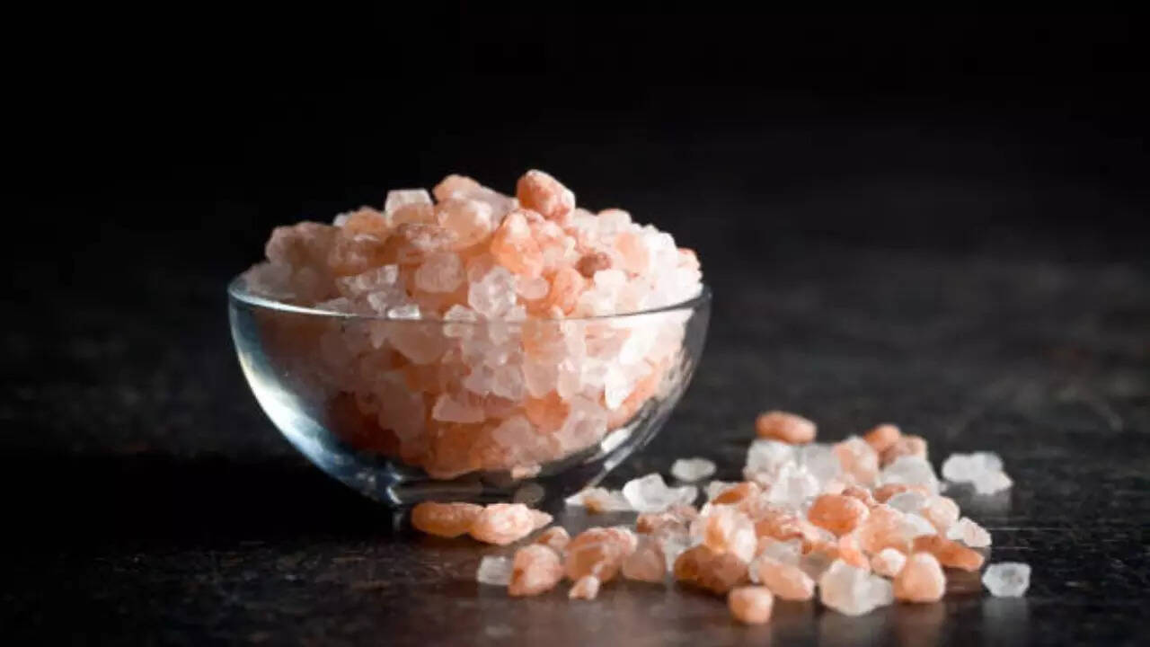 health benefit of rock salt sendha namak khane ke fayde in hindi