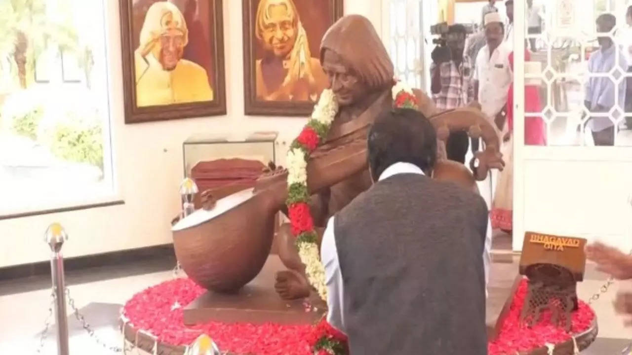 ISRO Chief S Somnath, Tribute to APJ Abdul Kalam, APJ Abdul Kalam 92nd birth anniversary