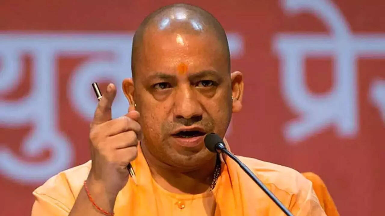 cm yogi adityanath