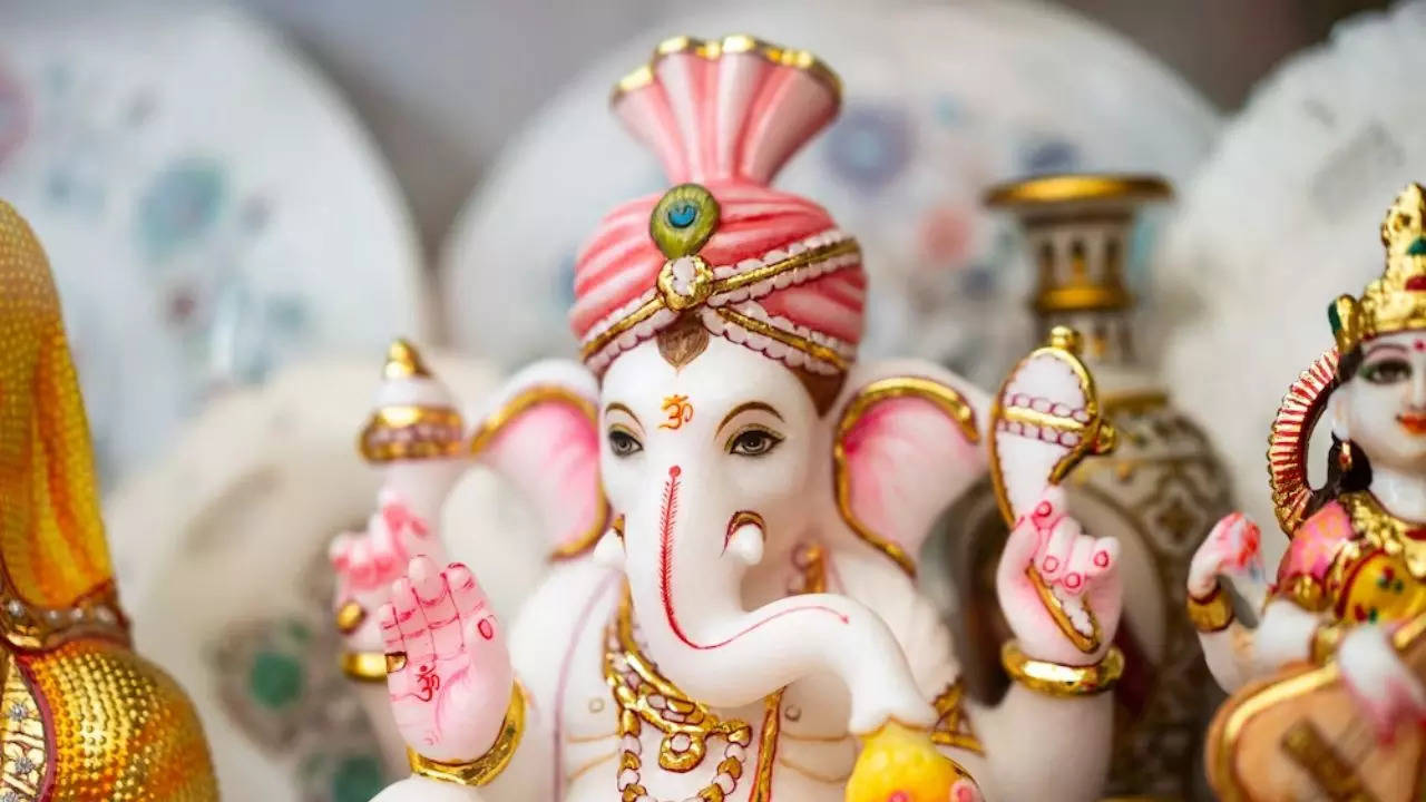 Ganesh Ji Aarti Lyrics In Hindi