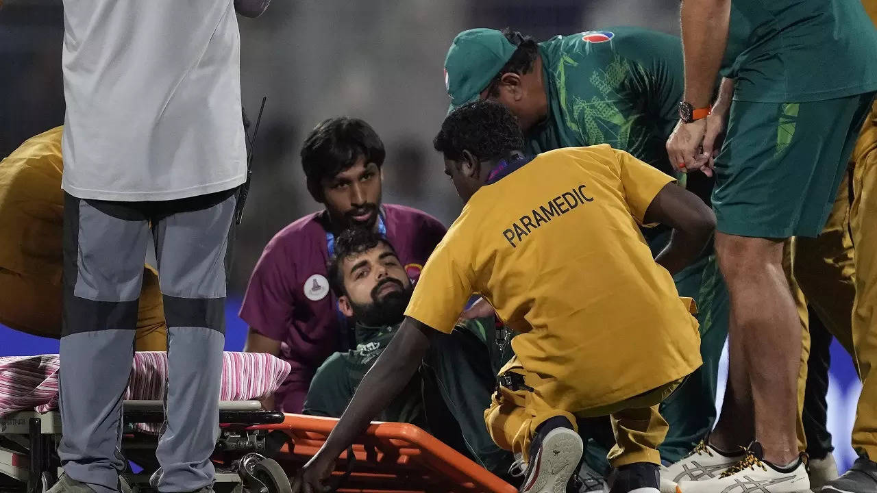 World Cup 2023, PAK vs SA, Shadab Khan Injury