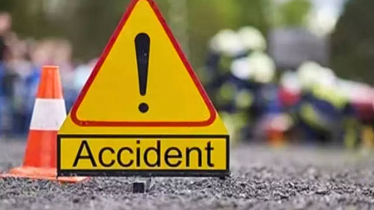 7 Members Died in Hanumangarh Road Accident