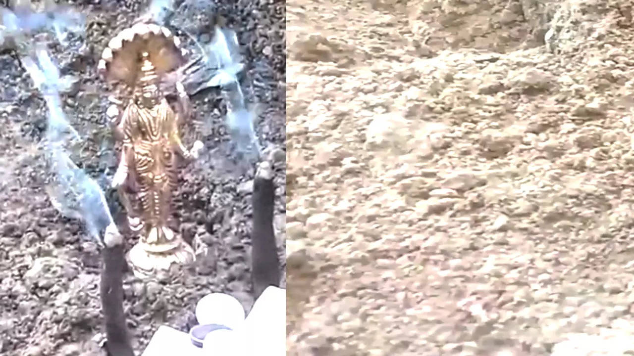 Lord Vishnu Gold Statue Found in Puranpur of Pilibhit UP