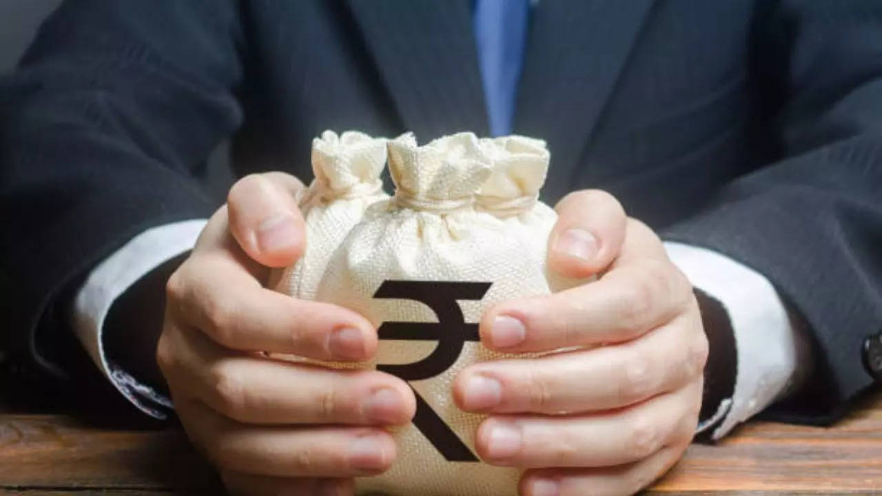 SAVING, Fixed Deposits, सेविंग, फिक्स्ड डिपॉजिट,