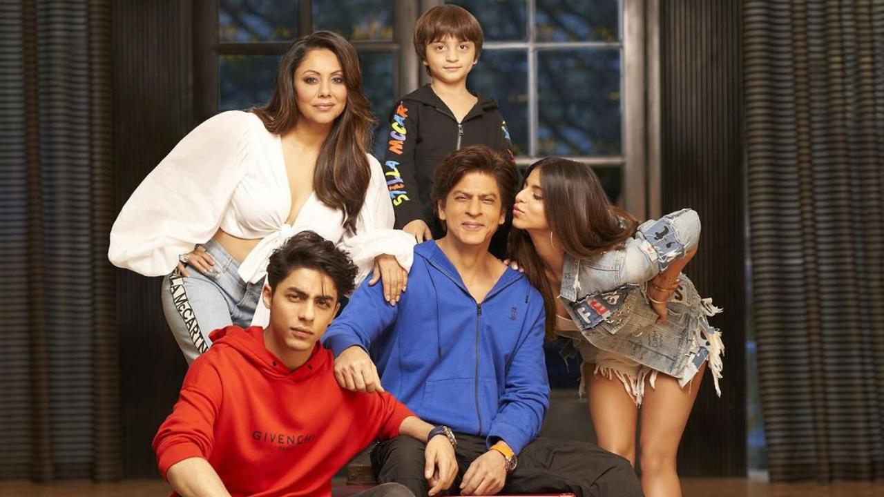 Shahrukh khan birthday, shahrukh khan son, suhana khan, shahrukh khan parenting tips