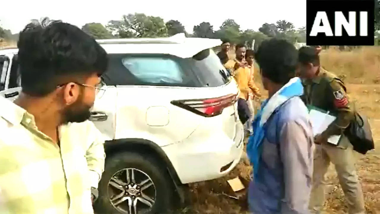 union minister prahlad patel car accident