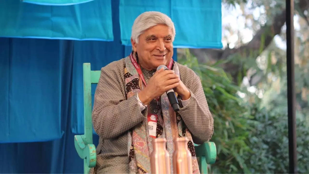 javed akhtar