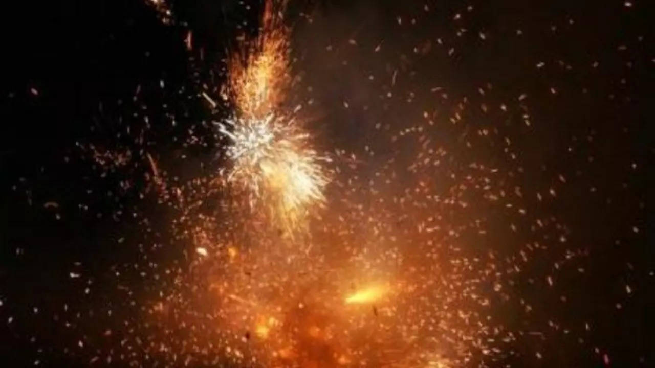 firecrackers ban in delhi