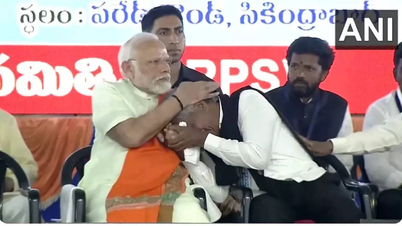 pm modi emotional