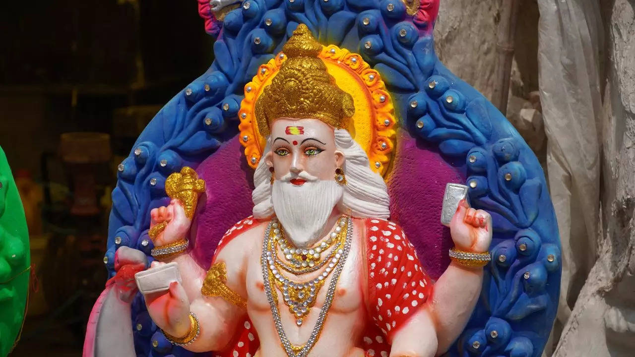 Vishwakarma Ji Ki Aarti