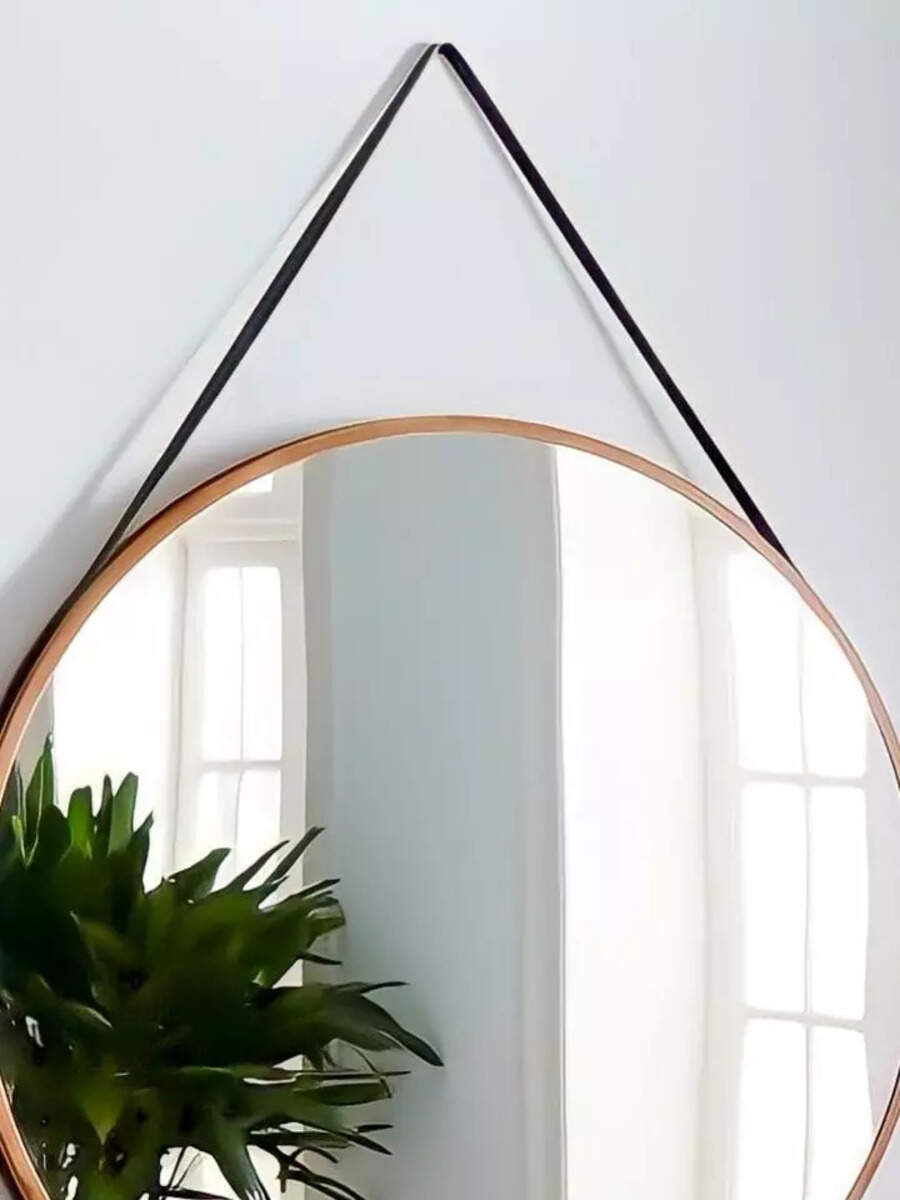 Dressing Table Direction According to Vastu In Hindi, Vastu Tips For Mirror Direction Times