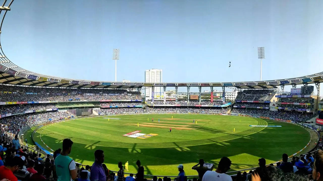 Mumbai Wankhede Cricket Stadium Weather news