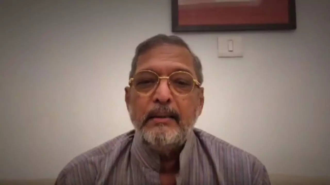 Nana Patekar gave his clarification on the misbehavior with the fan