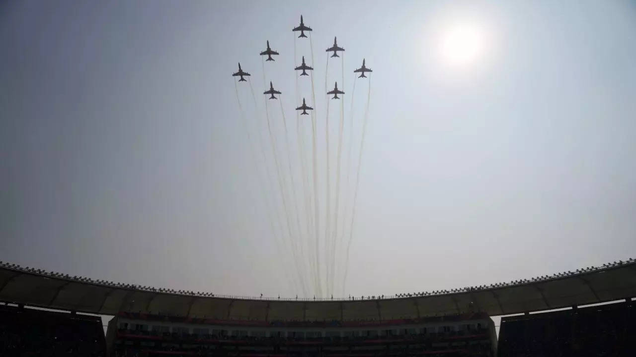 air show in narendra modi stadium