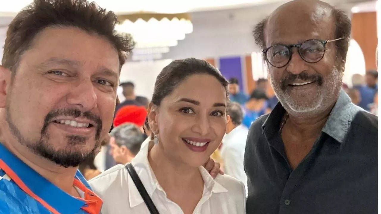 Madhuri Dixit with Rajinikanth