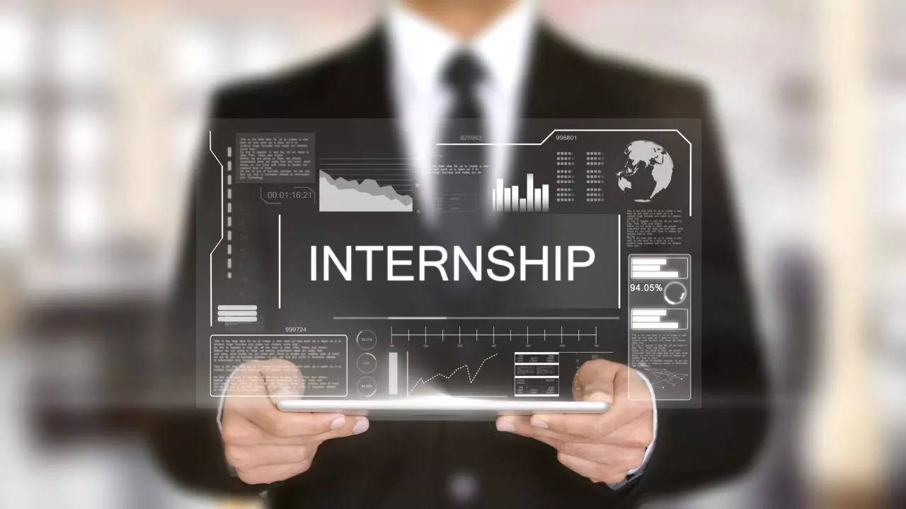 Importance Of Internship |SkillRary Blog