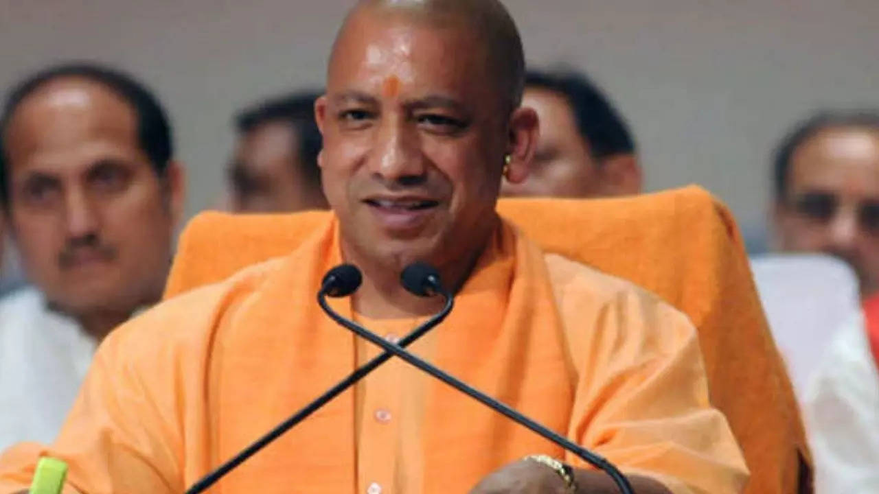 UP Assembly Session Yogi Government Mobile Flag and Banner are Restricted in House