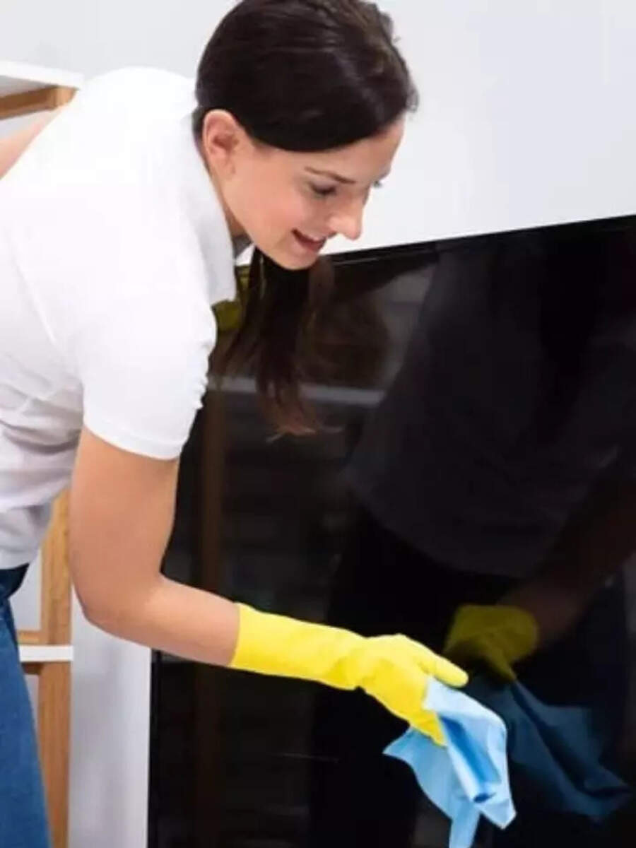 टीव्ही साफ करताना कायम लक्षात ठेवा या 3 गोष्टी 3 Things Keep in Mind