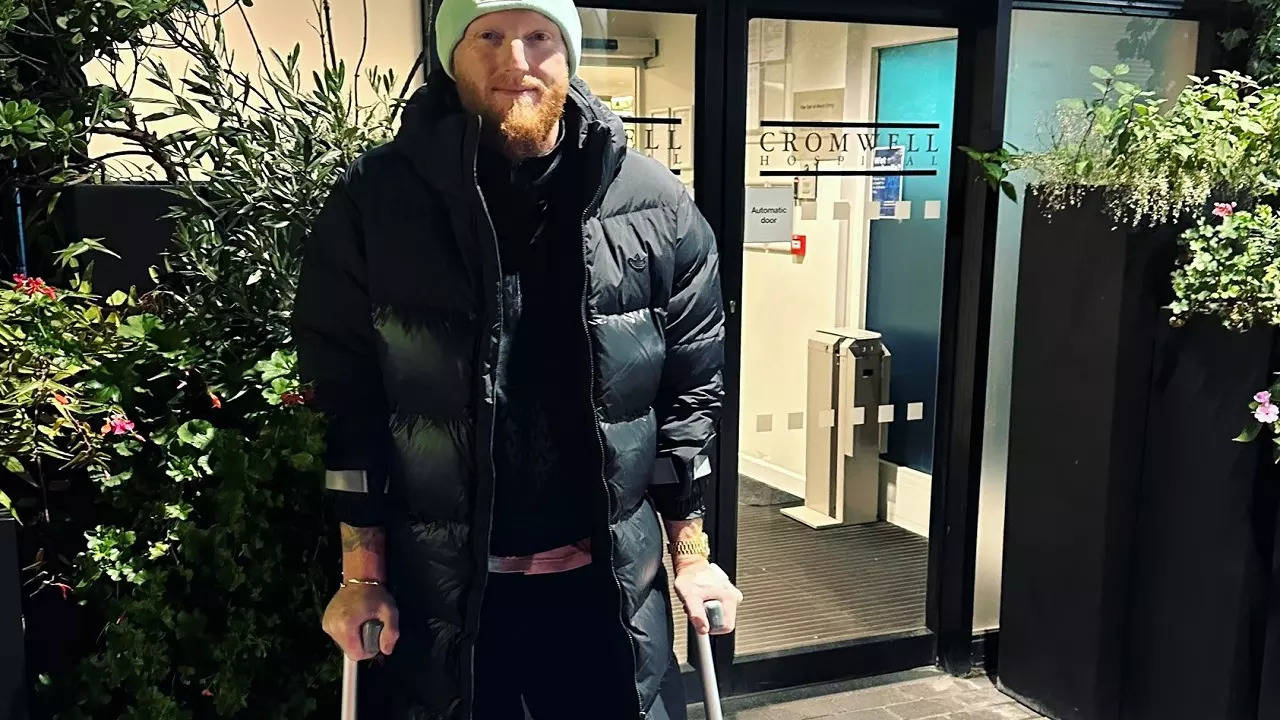 Ben Stokes Undergoes Knee Surgery