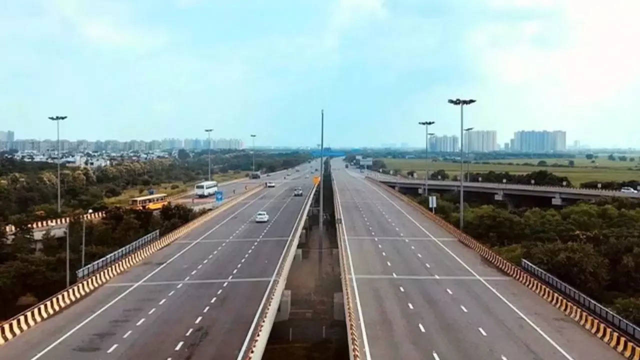 Speed Limit on Yamuna Expressway