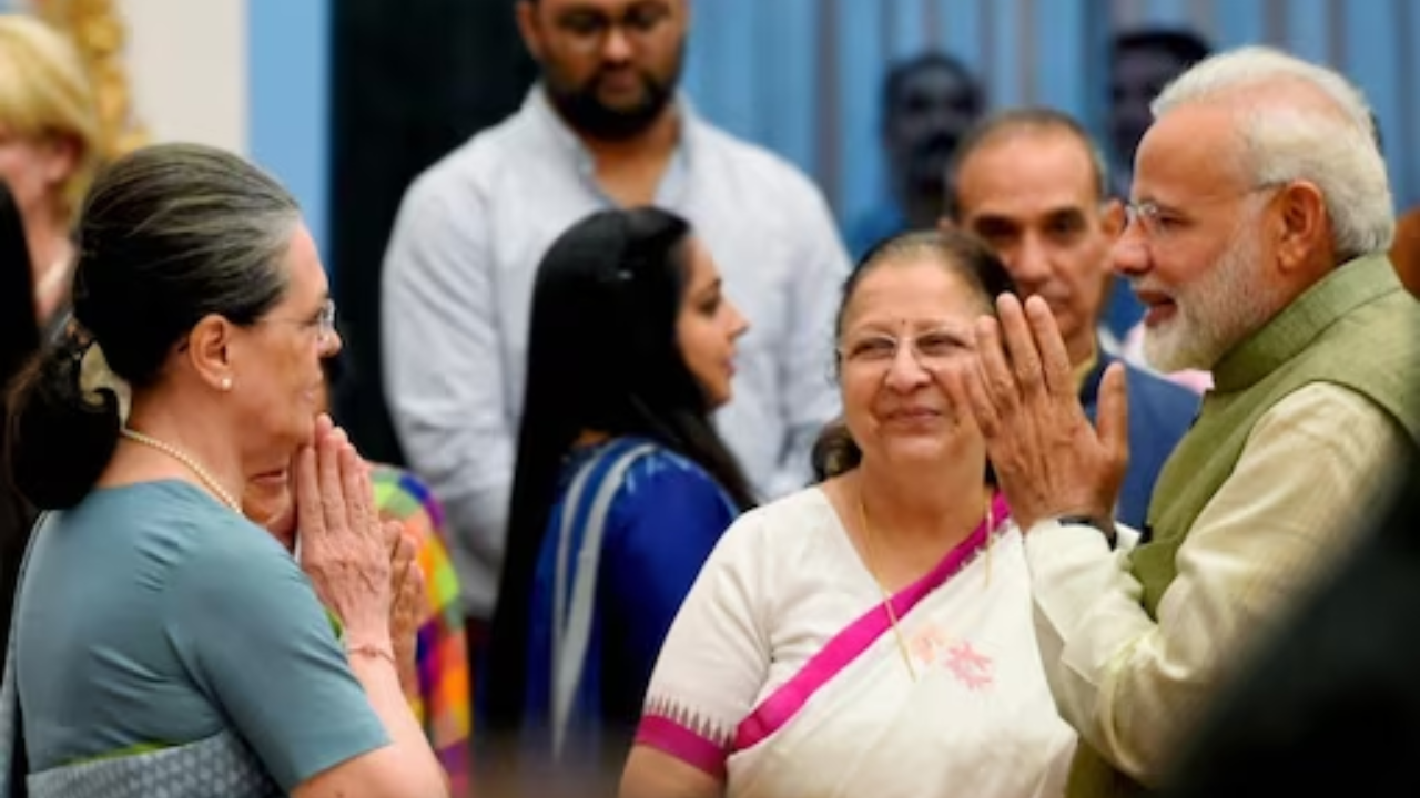 PM Modi, Sonia Gandhi