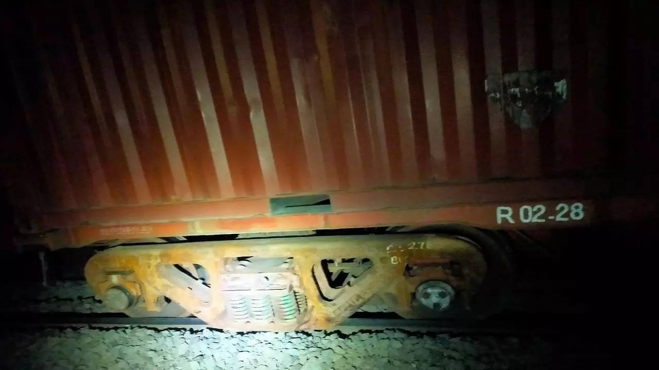 maharashtra train accident