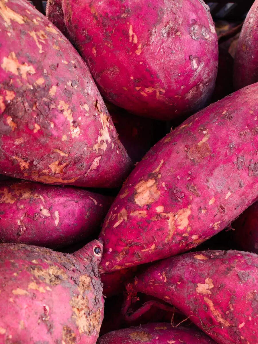 6 health benefits of red sweet potatoes लाल रताळे खाण्याचे 6