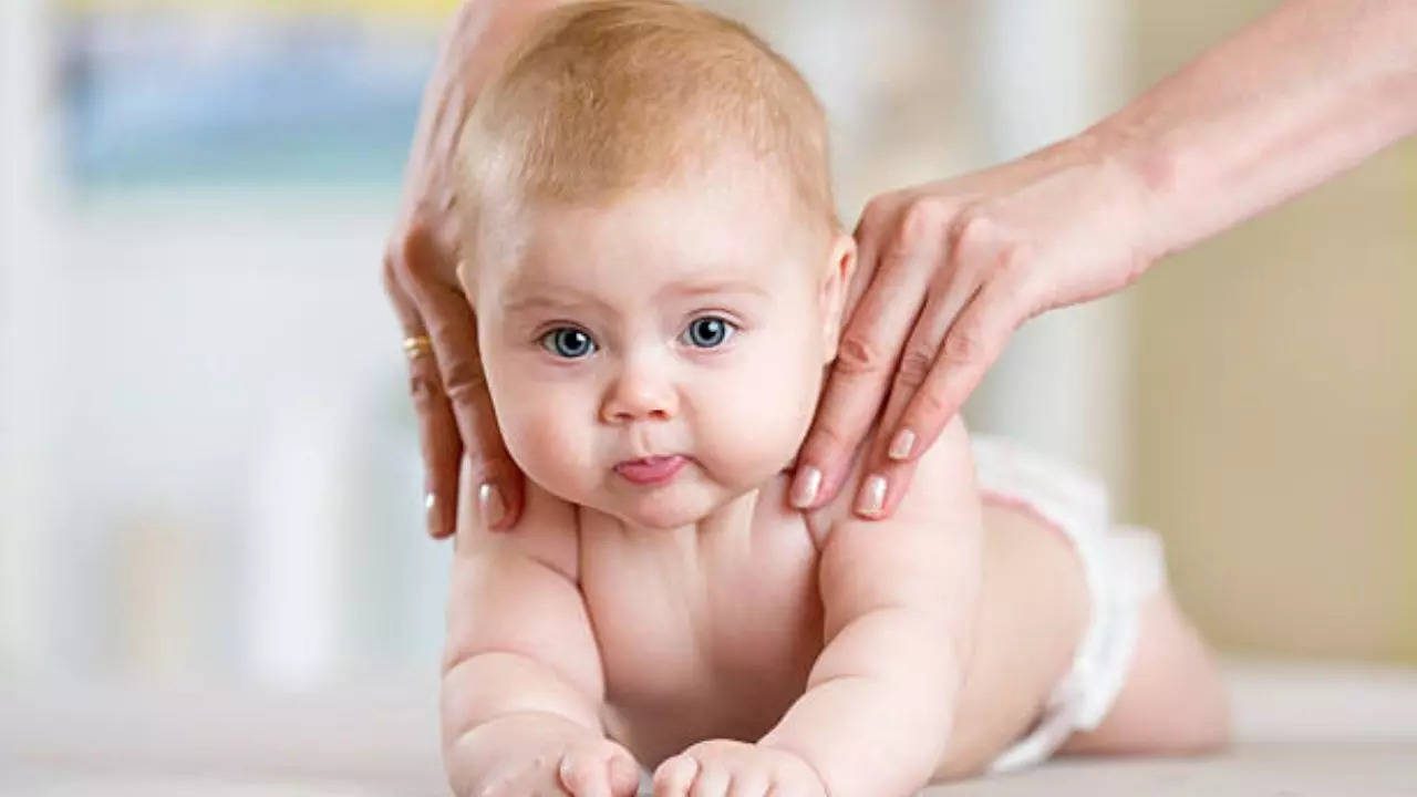 baby body massage