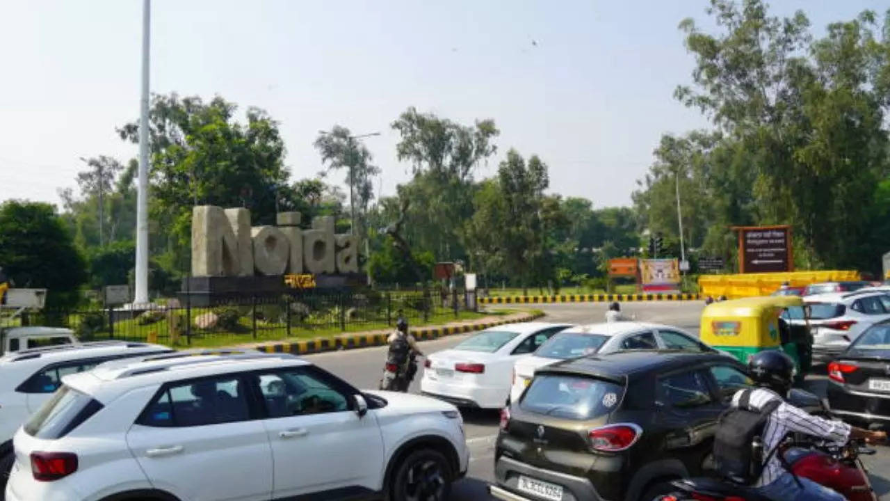 Noida Traffic Diversion Today Due to Farmers Protest Across Noida