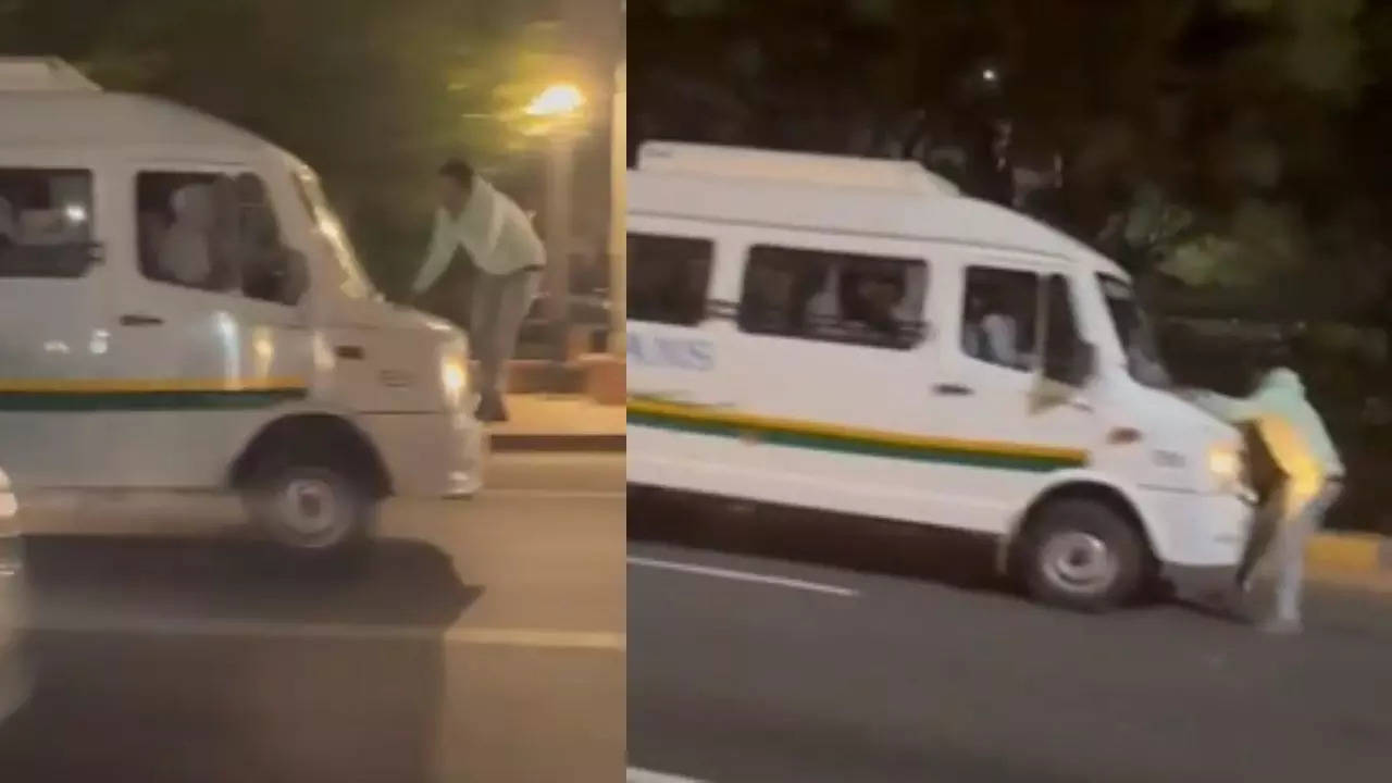 Man Dragged for Several Kilometers On The Bonnet of a Mini Bus in Delhi