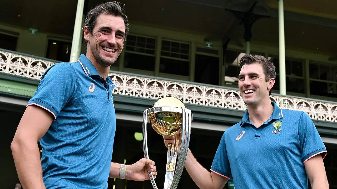 Mitchell Starc and Pat Cummins